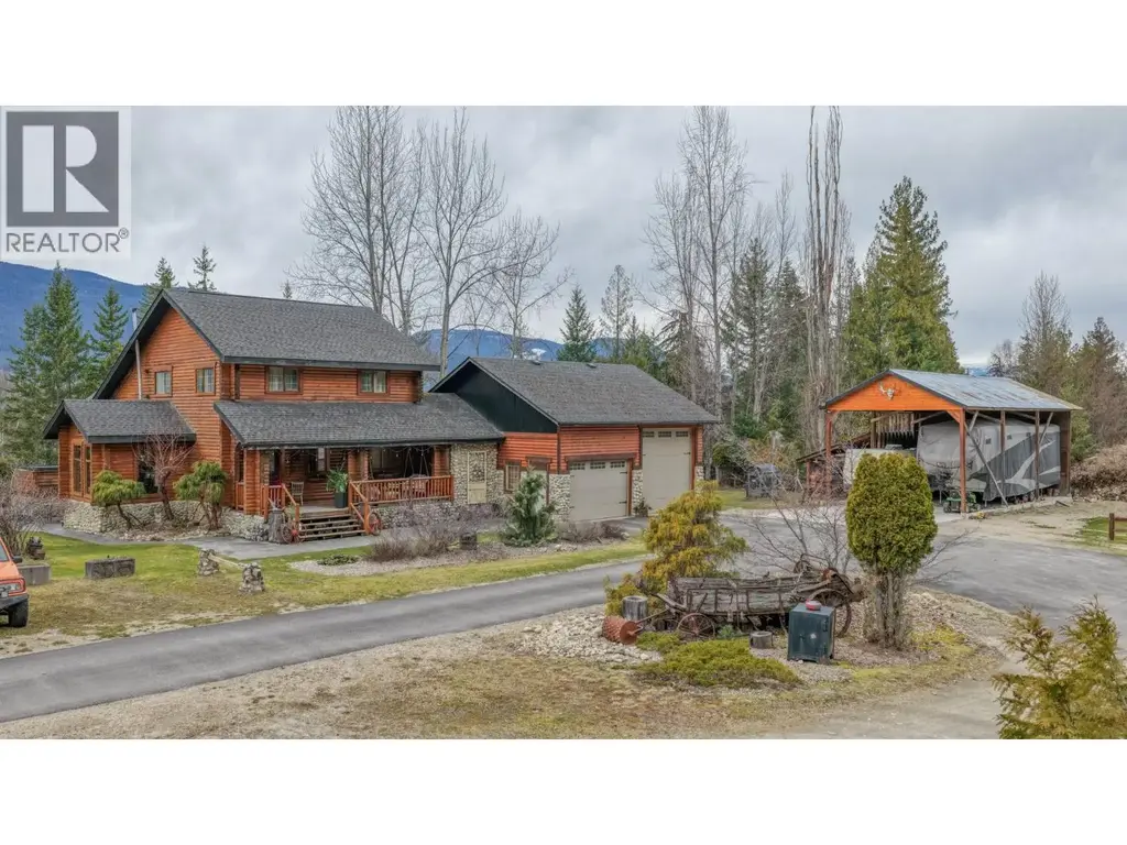 1495 6 Highway, Nakusp